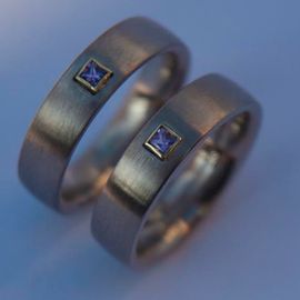 Wedding ring set The Color of Love