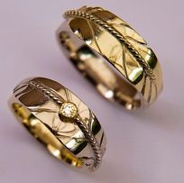 Migizi's Gift wedding rings