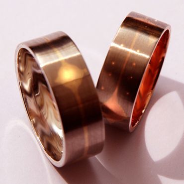 Gimishoomisinaan Miinawaa Gookomisinaan Niimi’idiwag wedding bands