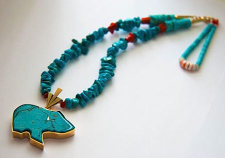 Native American style Bear Fetish necklace designed by jeweler Zhaawano