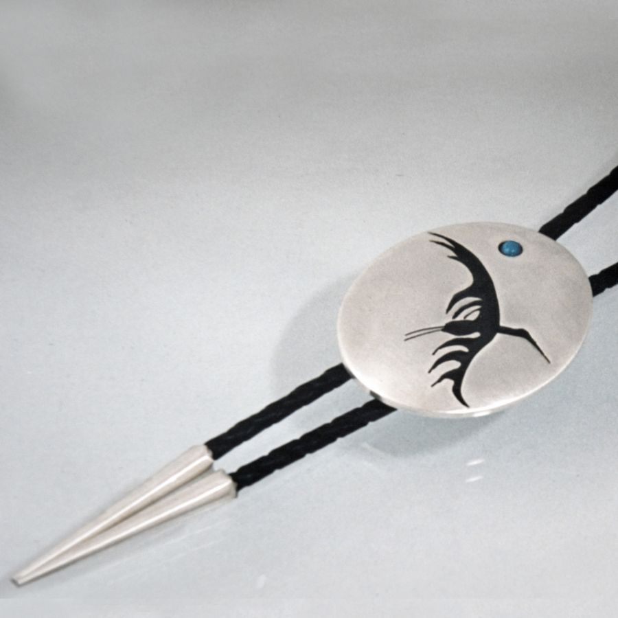 bolo tie Ajijaak