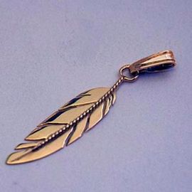 Yellow gold eagle wing fearher pendant Symbol of Love